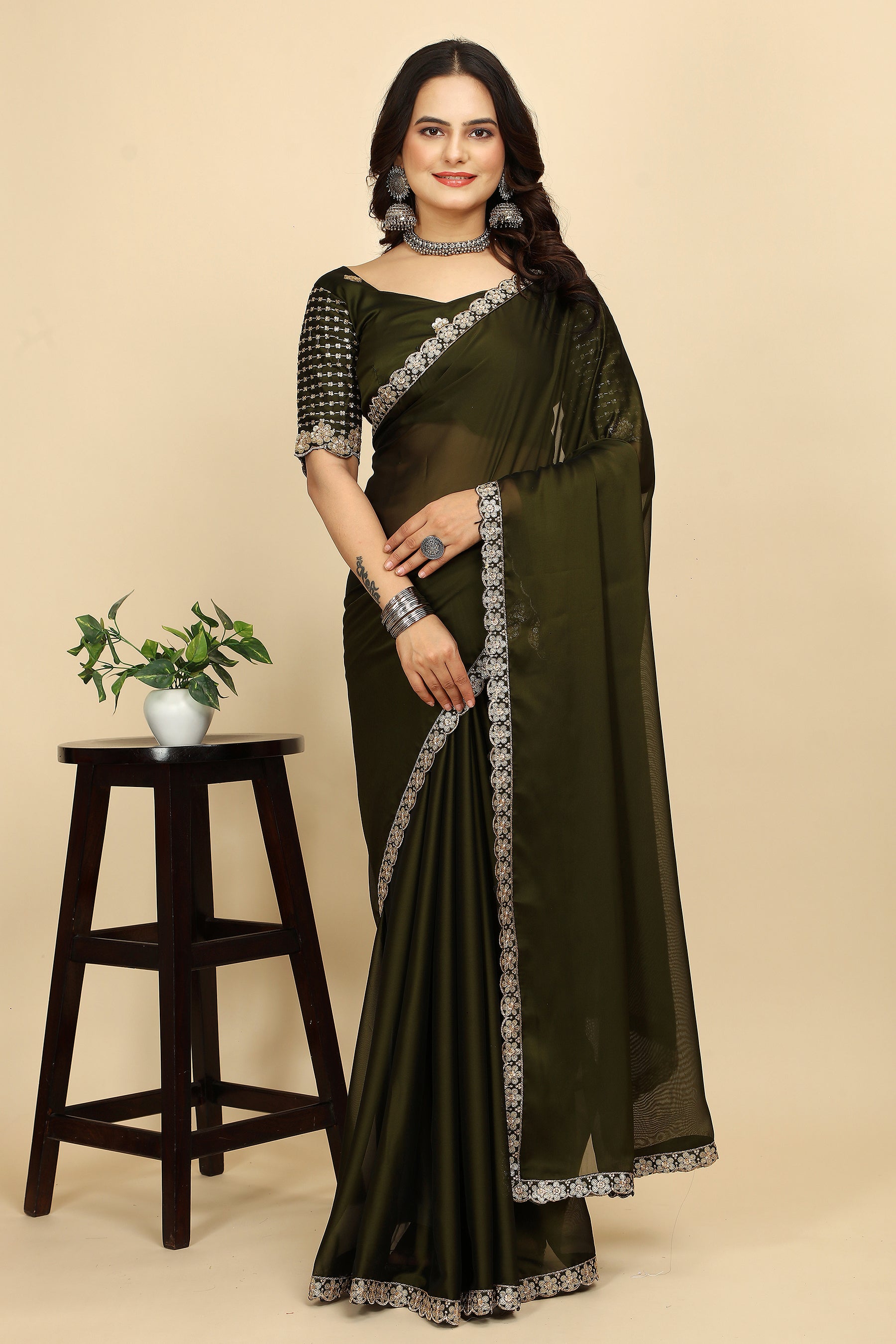 A Touch of Royalty: Premium Silk & Exquisite Embroidery