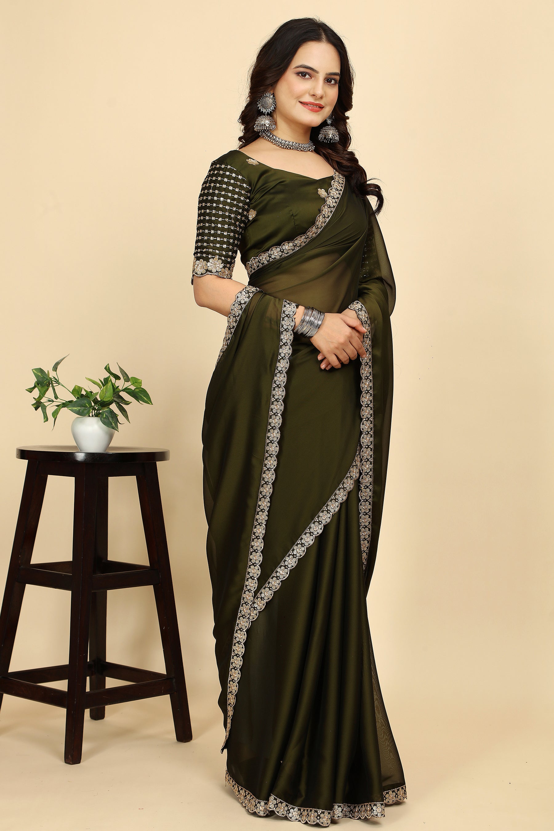 A Touch of Royalty: Premium Silk & Exquisite Embroidery