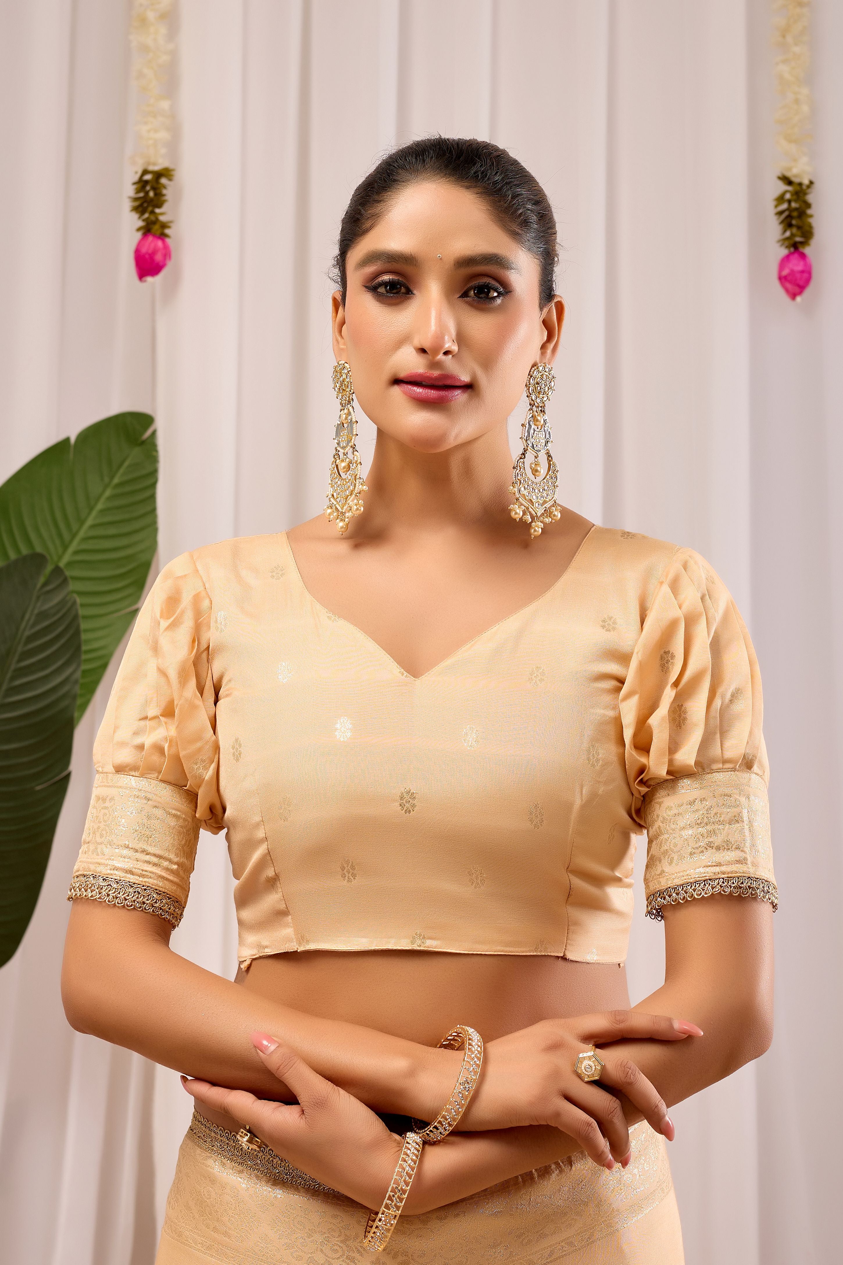 Beige Soft Silk Saree with Minimal Floral Motifs, Elegant Subtle Border, Classic Pallu and Matching Blouse Piece