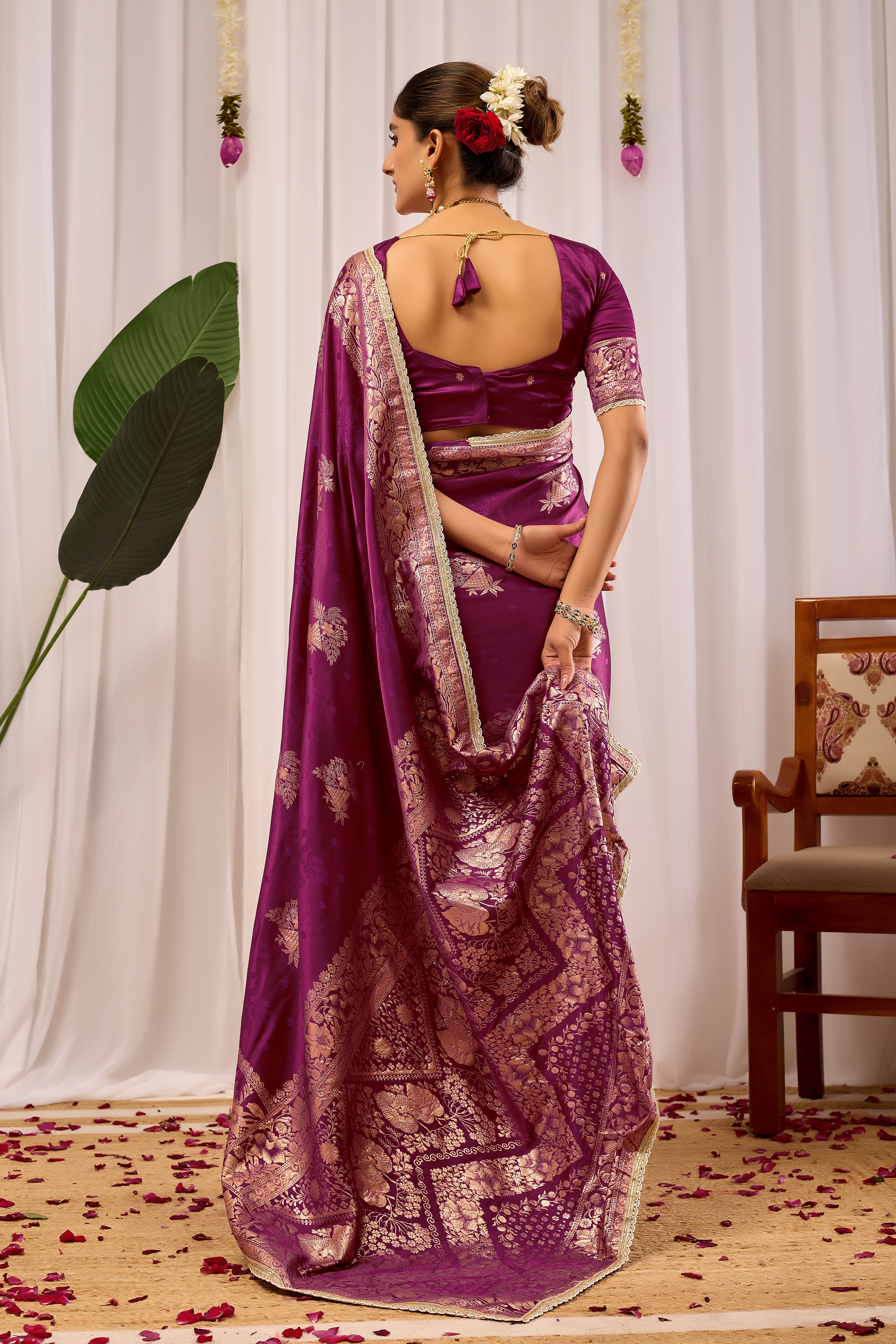 Royal Wine Purple Heritage Floral  Saree in Luxurious Silk Blend with Rich Gold Zari Border and Timeless Traditional Elegance