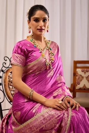 Royal Orchid Pink Heritage Floral Saree in Luxurious Silk Blend with Intricate Zari Border and Timeless Festive Elegance