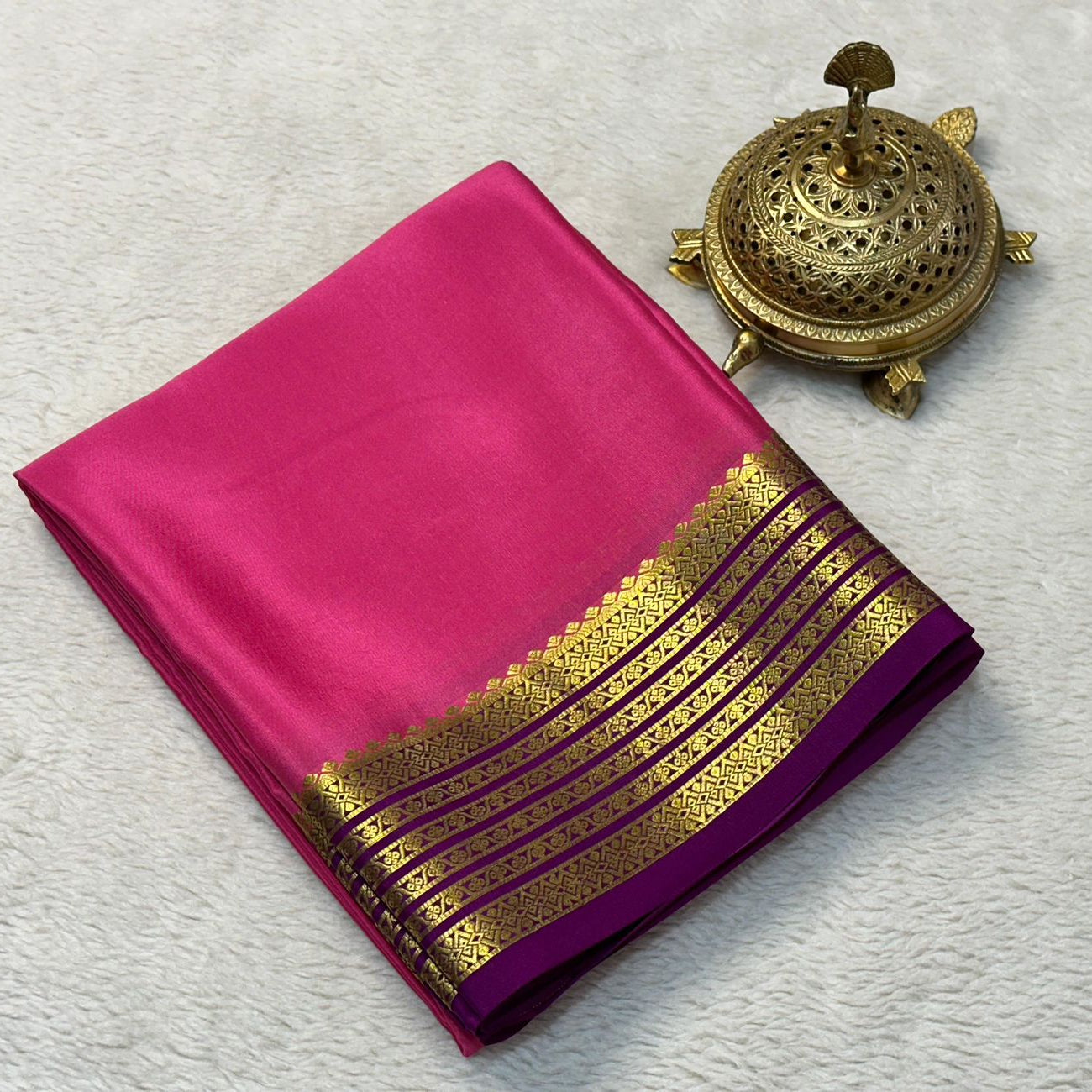 Beautiful Pure Mysore silk sarees in Elegant Traditional border