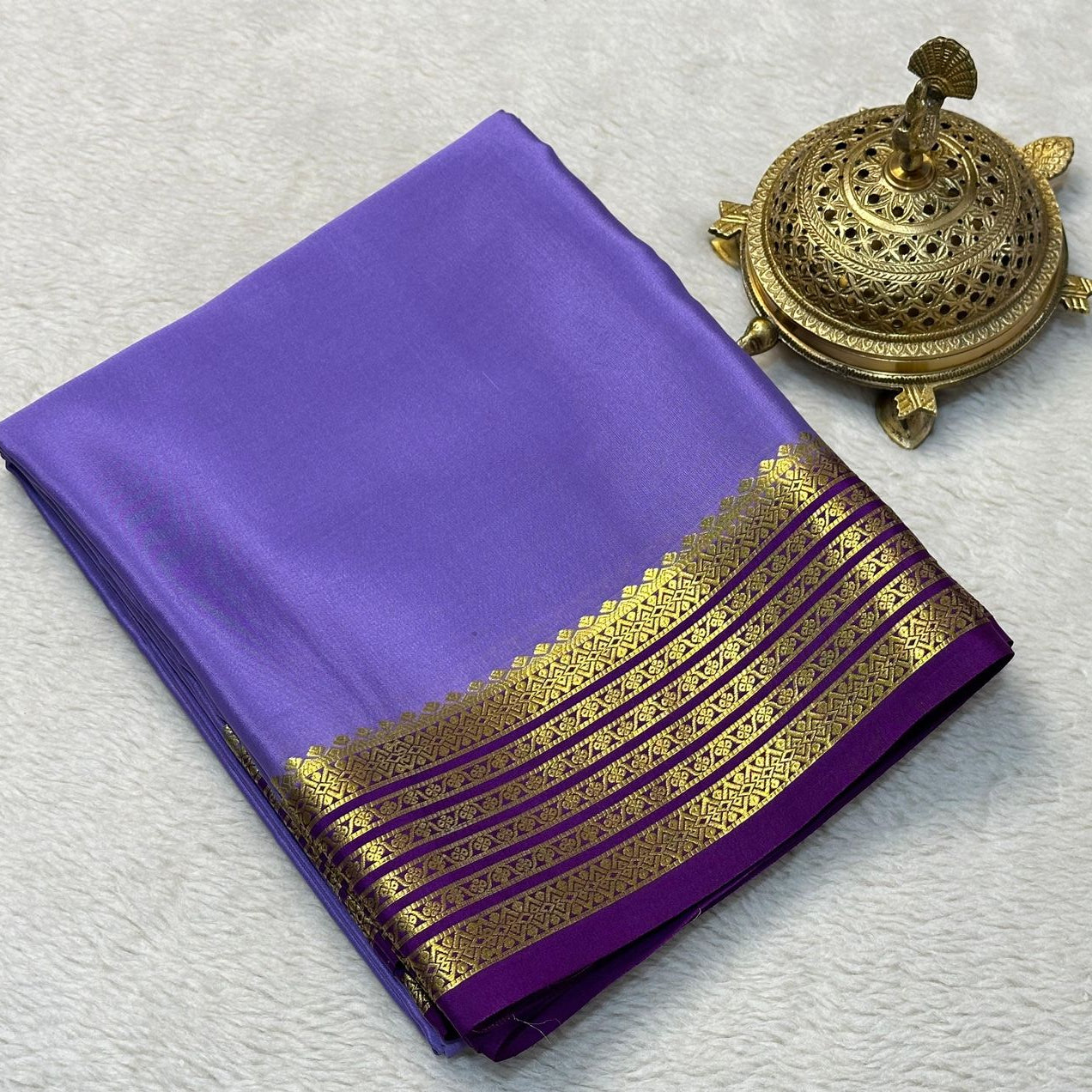 Beautiful Pure Mysore silk sarees in Elegant Traditional border