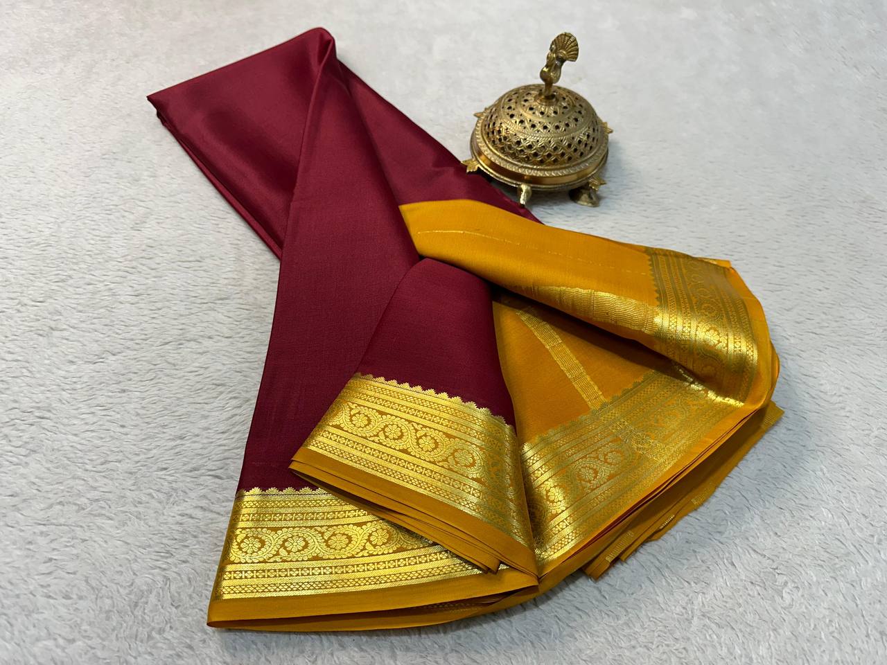 Beautiful Pure Mysore silk sarees in Elegant Traditional border