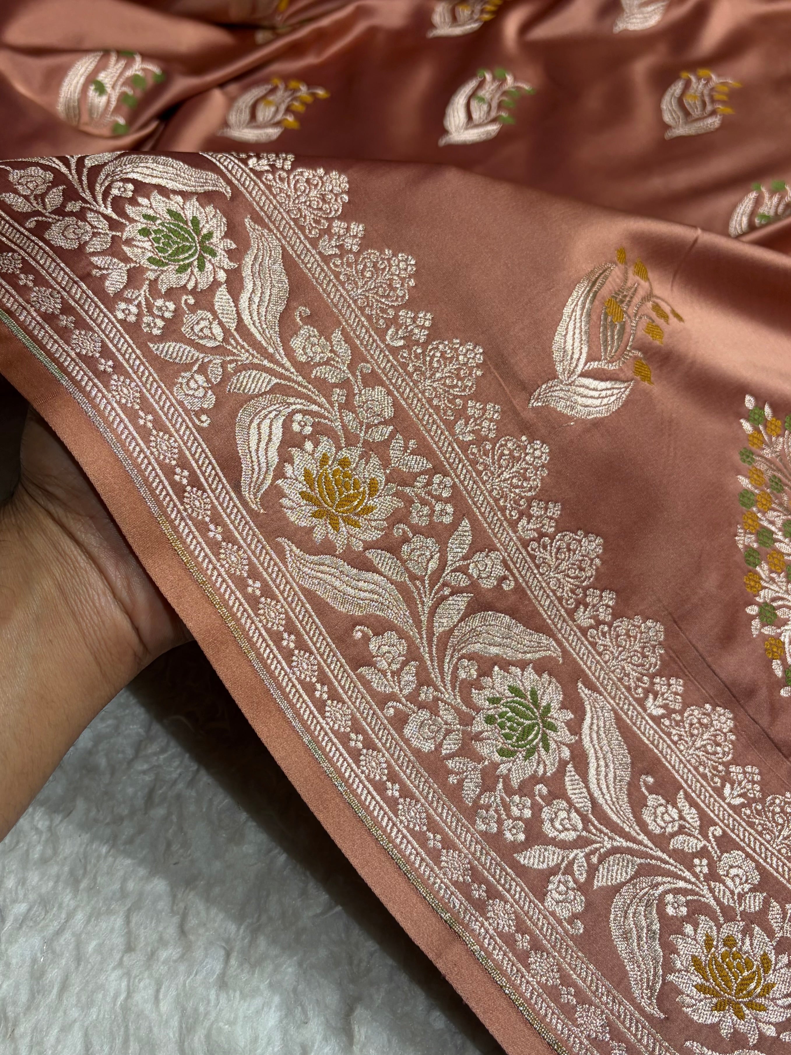 Mashru Satin Silk Banarasi Saree with Scalloped Border & Rupa Sona Motifs