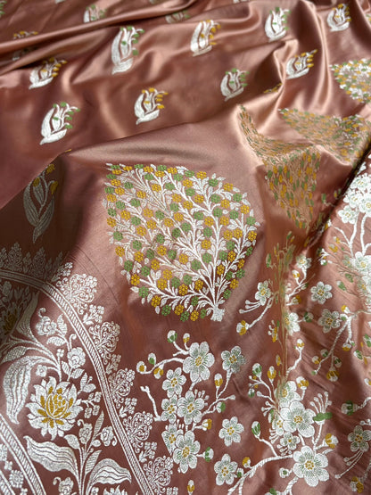 Mashru Satin Silk Banarasi Saree with Scalloped Border & Rupa Sona Motifs
