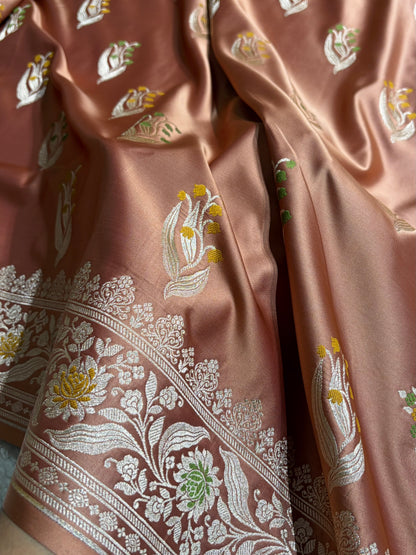 Mashru Satin Silk Banarasi Saree with Scalloped Border & Rupa Sona Motifs