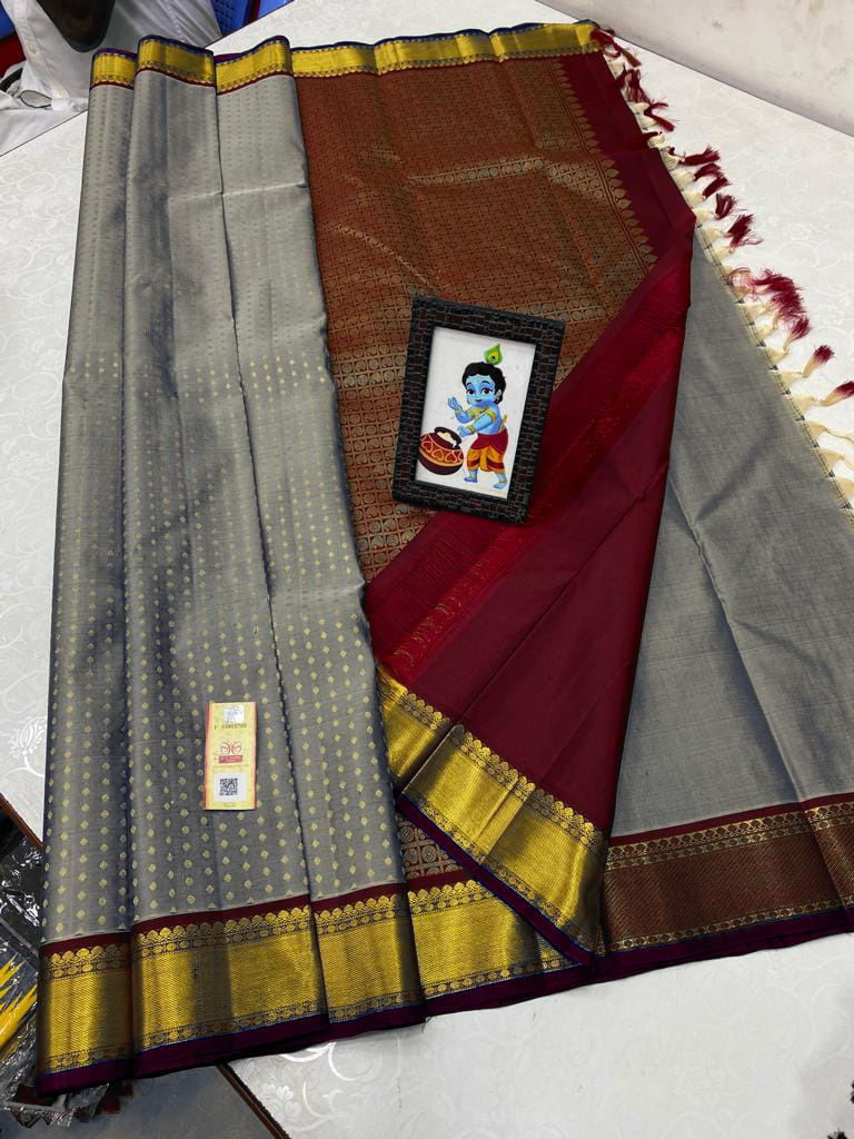 Tradition Draped in Gold: Kanchipuram 1000 Butta Royal Weave