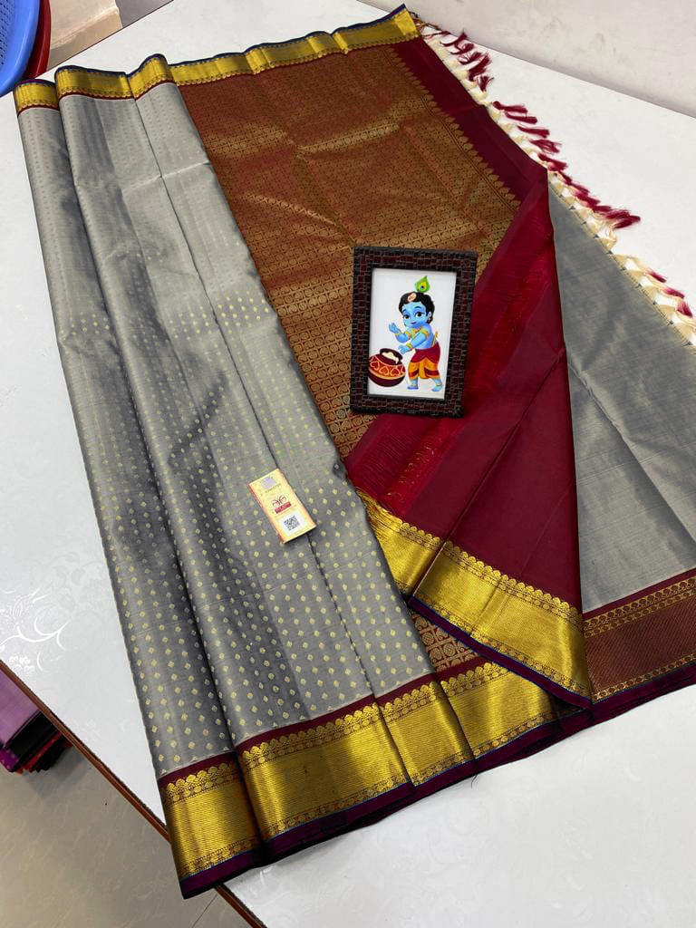 Tradition Draped in Gold: Kanchipuram 1000 Butta Royal Weave