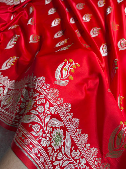 Mashru Satin Silk Banarasi Saree with Scalloped Border & Rupa Sona Motifs