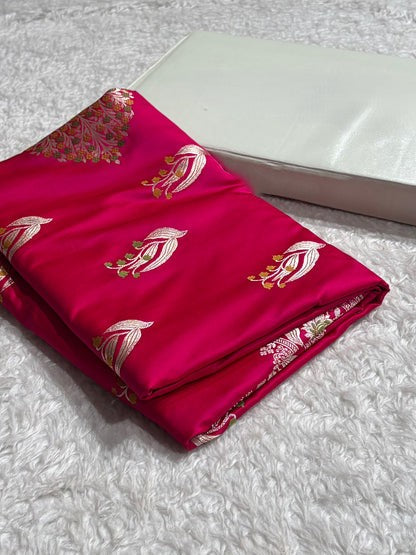 Mashru Satin Silk Banarasi Saree with Scalloped Border & Rupa Sona Motifs