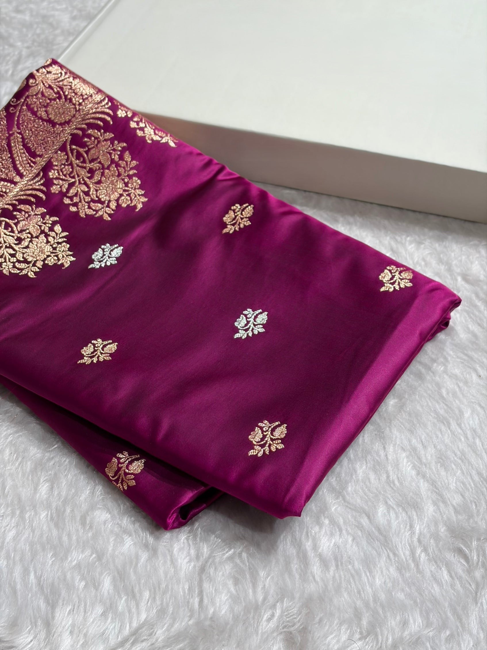 Banarasi Mashru Silk Saree with Floral Scalloped Border & Rupa Sona Motifs
