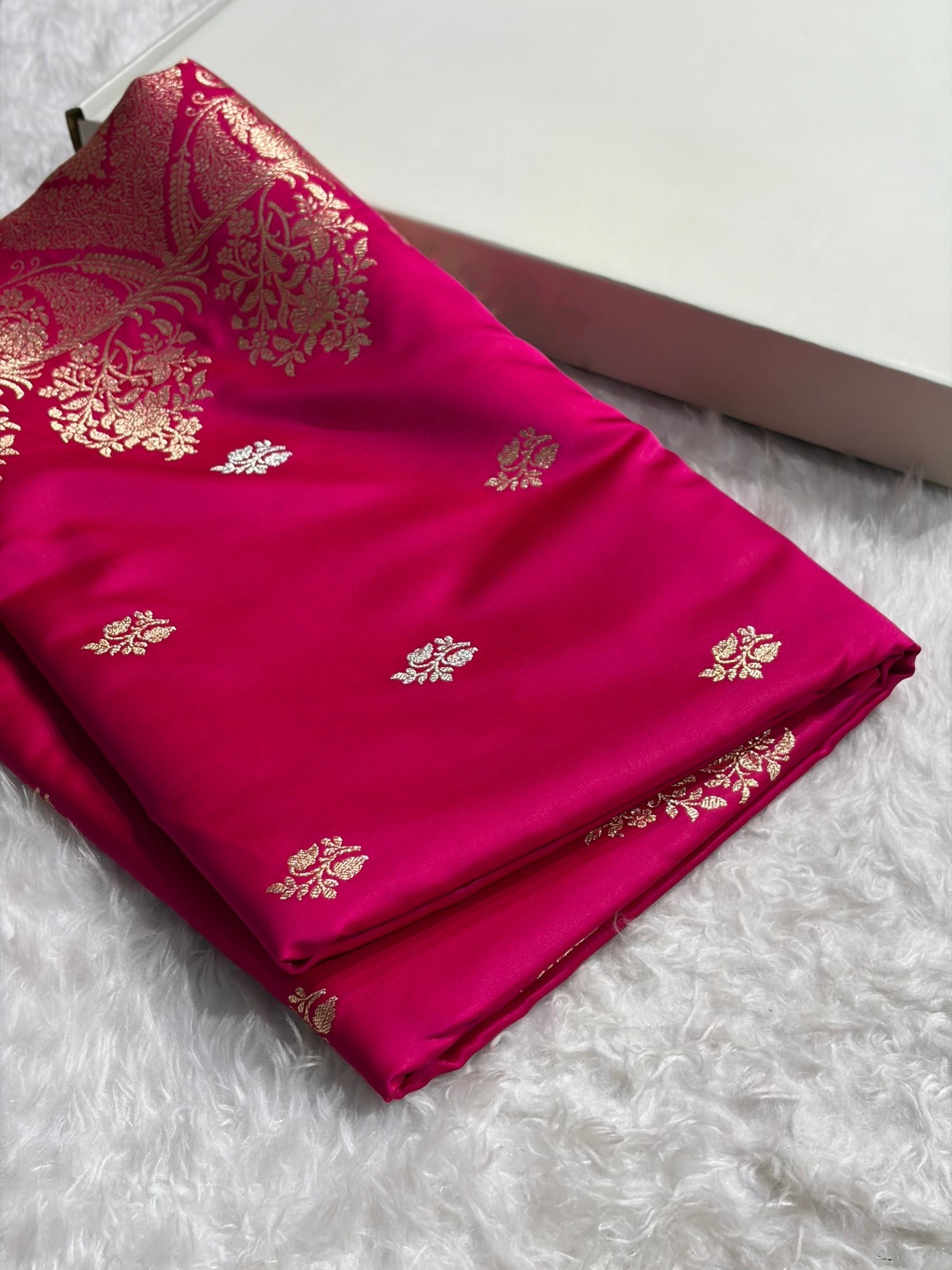 Banarasi Mashru Silk Saree with Floral Scalloped Border & Rupa Sona Motifs