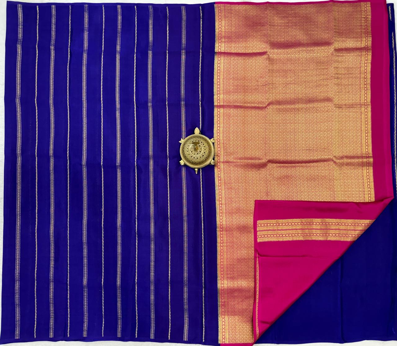 Borderless Crepe Silk Saree with Gold & Silver Zari Stripes | Rich Contrast Pallu