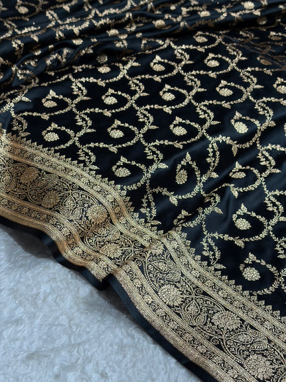 Floral Jaal Pattern Banarasi Satin Katan Silk Saree