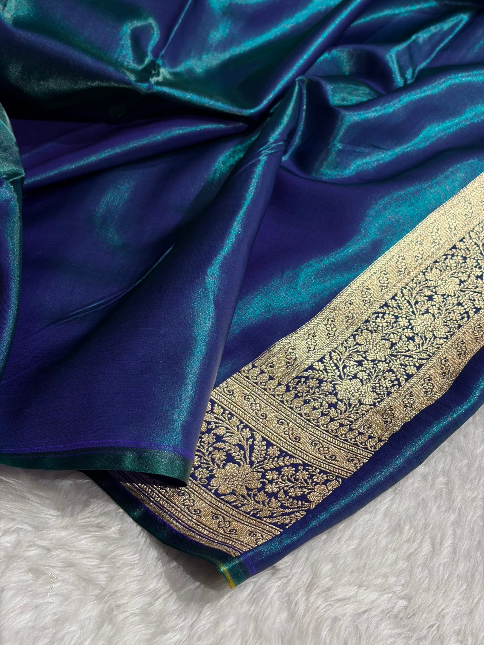 Royal Blue Shades Stripe Pattern Banarasi Satin Silk Saree