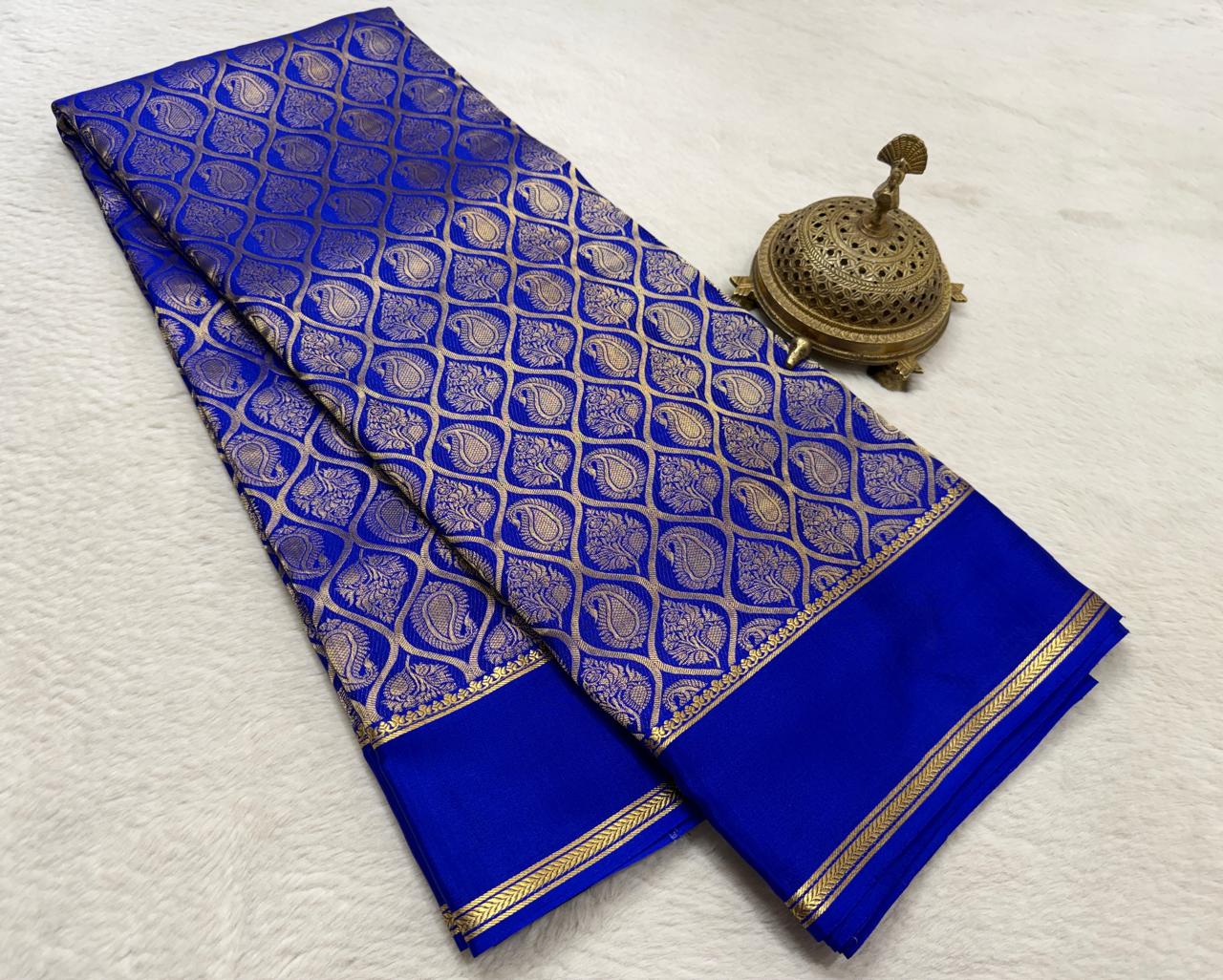Exclusive Brocade Soft Silk Saree with Rich Weaving & Elegant Border