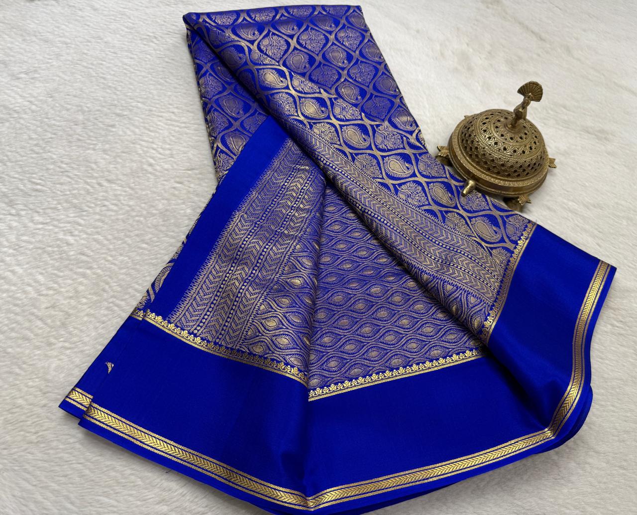 Exclusive Brocade Soft Silk Saree with Rich Weaving & Elegant Border