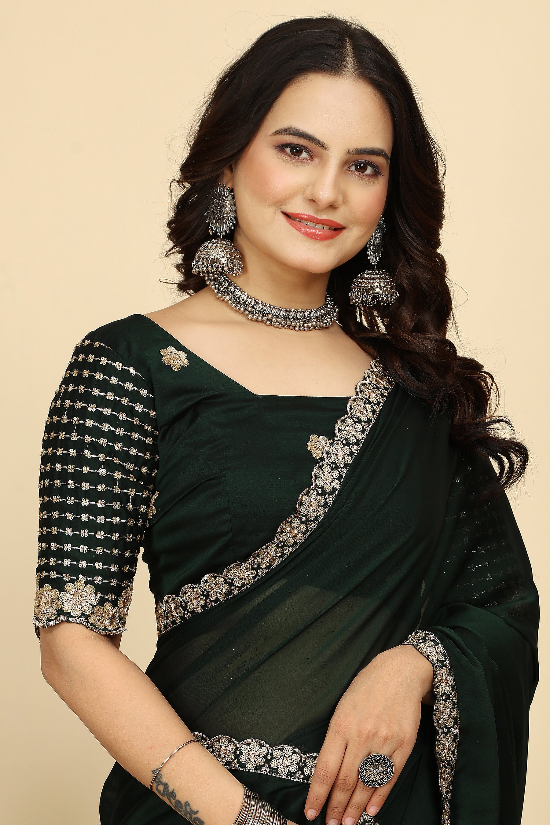 Where Art Meets Fashion: Premium Space Silk with C Pallu