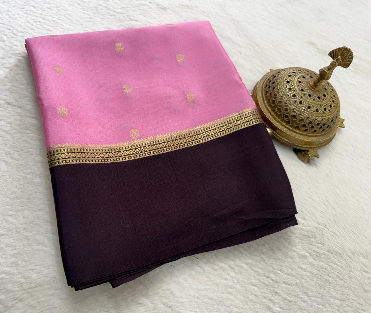 Crepe Mangoo Silk Saree with Bentex Border & Rich Pallu | Elegant Festive Collection