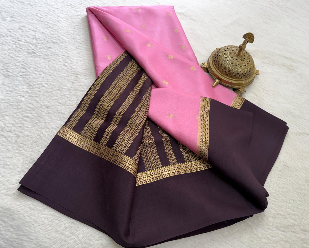 Crepe Mangoo Silk Saree with Bentex Border & Rich Pallu | Elegant Festive Collection