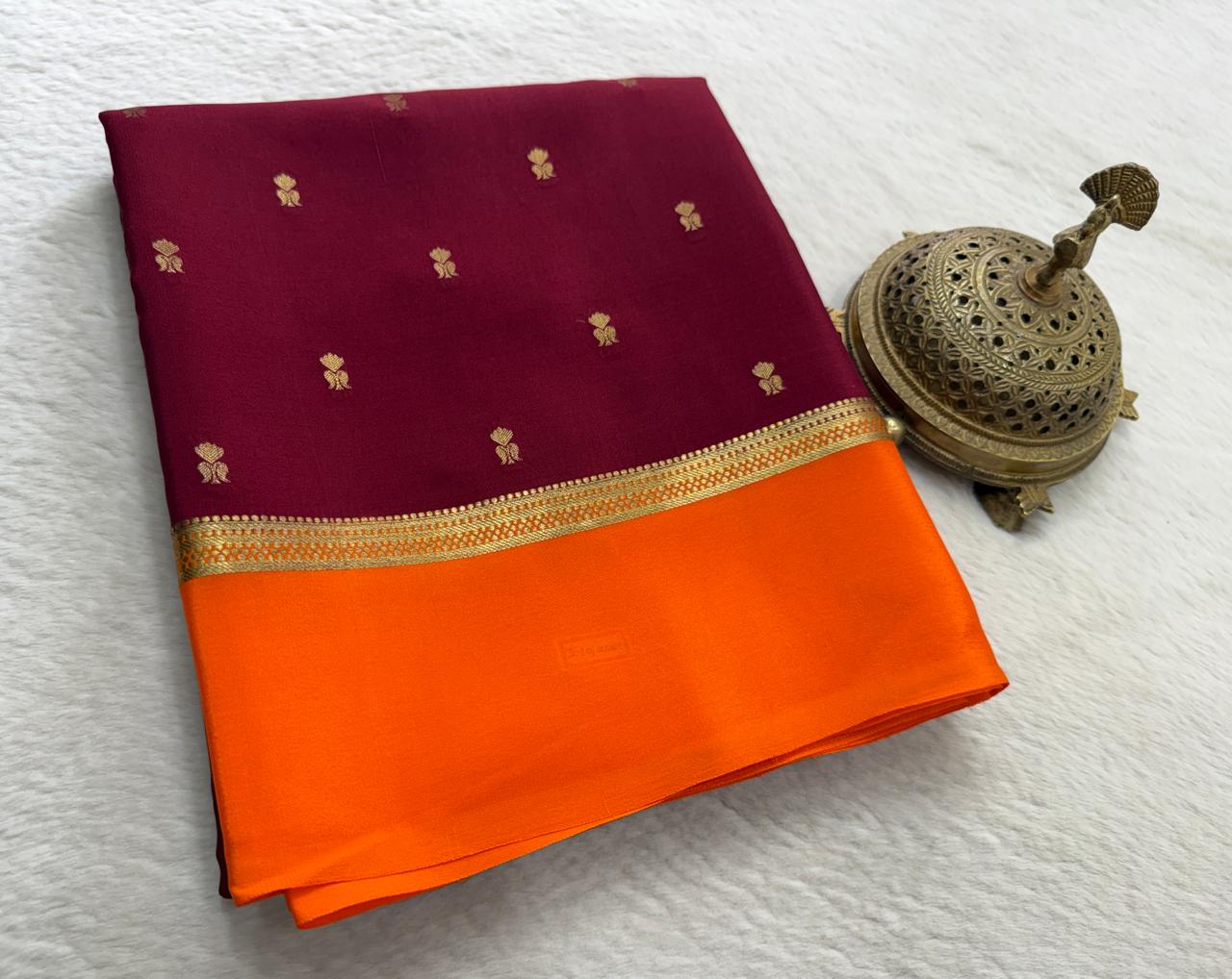 Crepe Mangoo Silk Saree with Bentex Border & Rich Pallu | Elegant Festive Collection