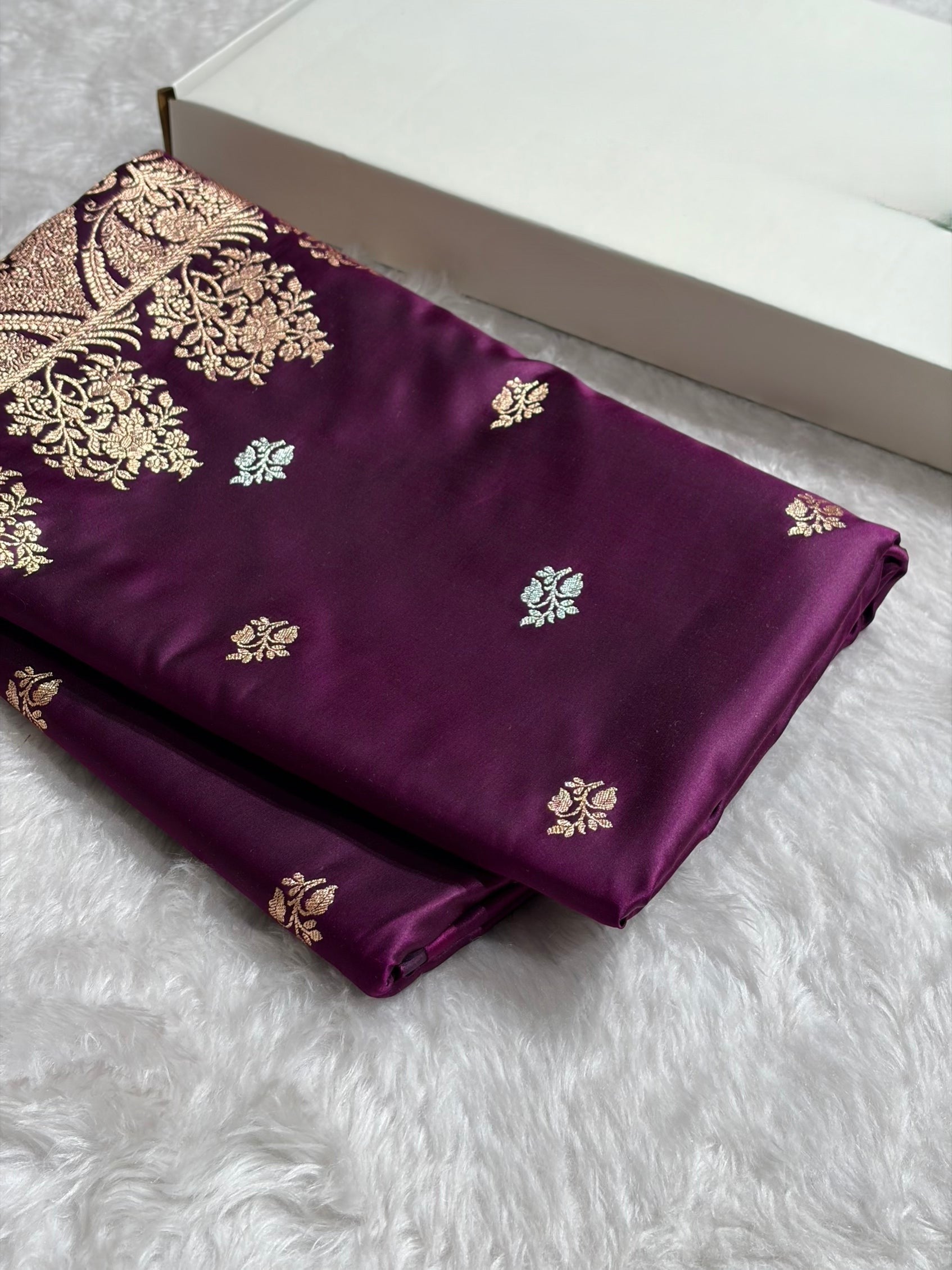 Banarasi Mashru Silk Saree with Floral Scalloped Border & Rupa Sona Motifs