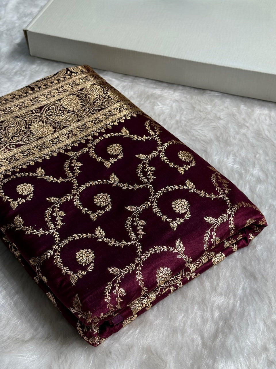 Floral Jaal Pattern Banarasi Satin Katan Silk Saree