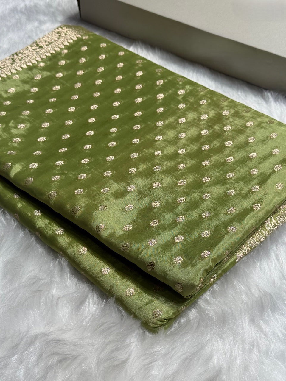 Crepe Silky Katan Banarasi Saree | Premium Jacquard Silk Saree | Mysorepattu