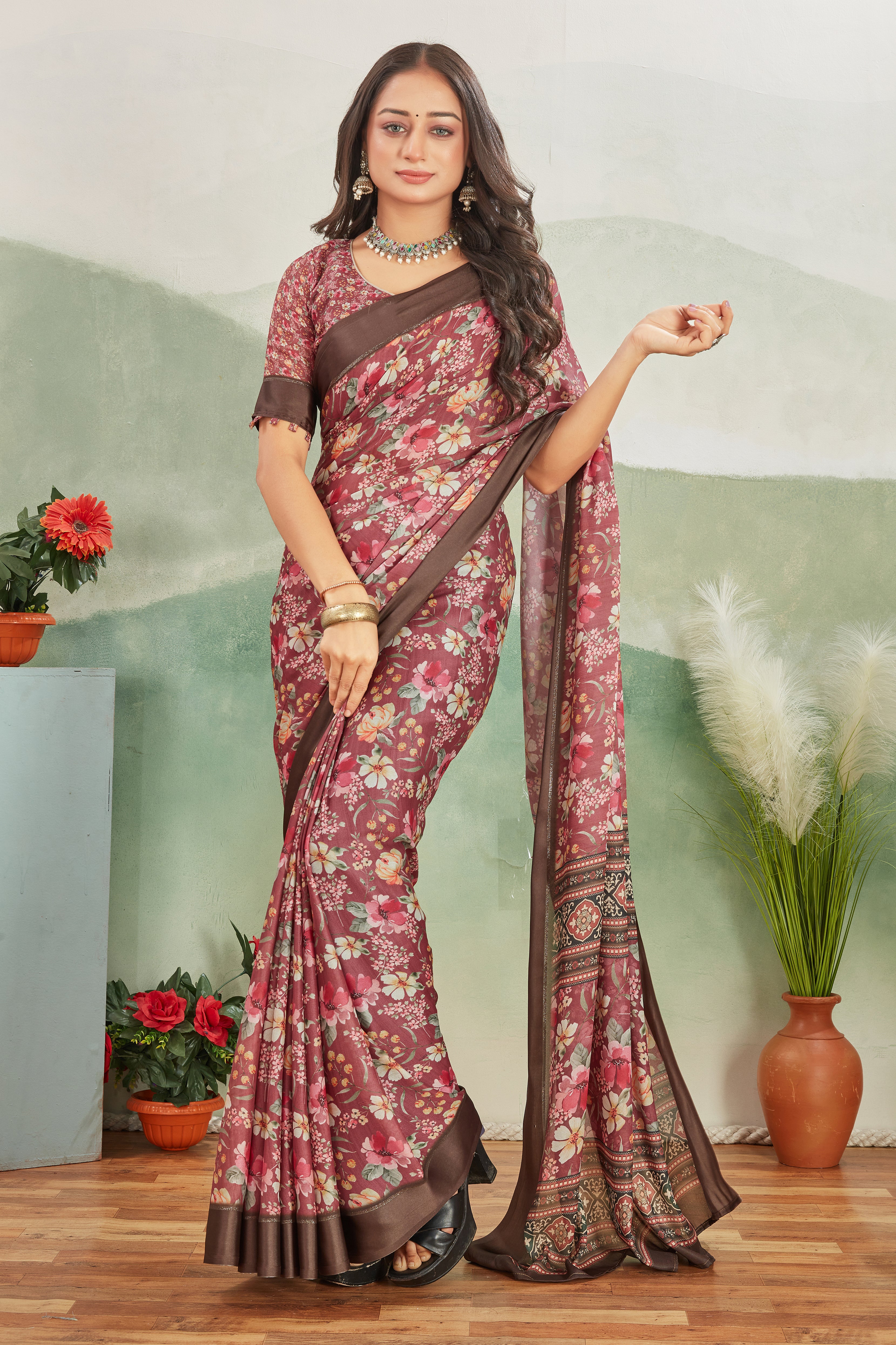 Radiate Royalty: Viscose Satin Borders on Crepe Silk with Pallu Designs