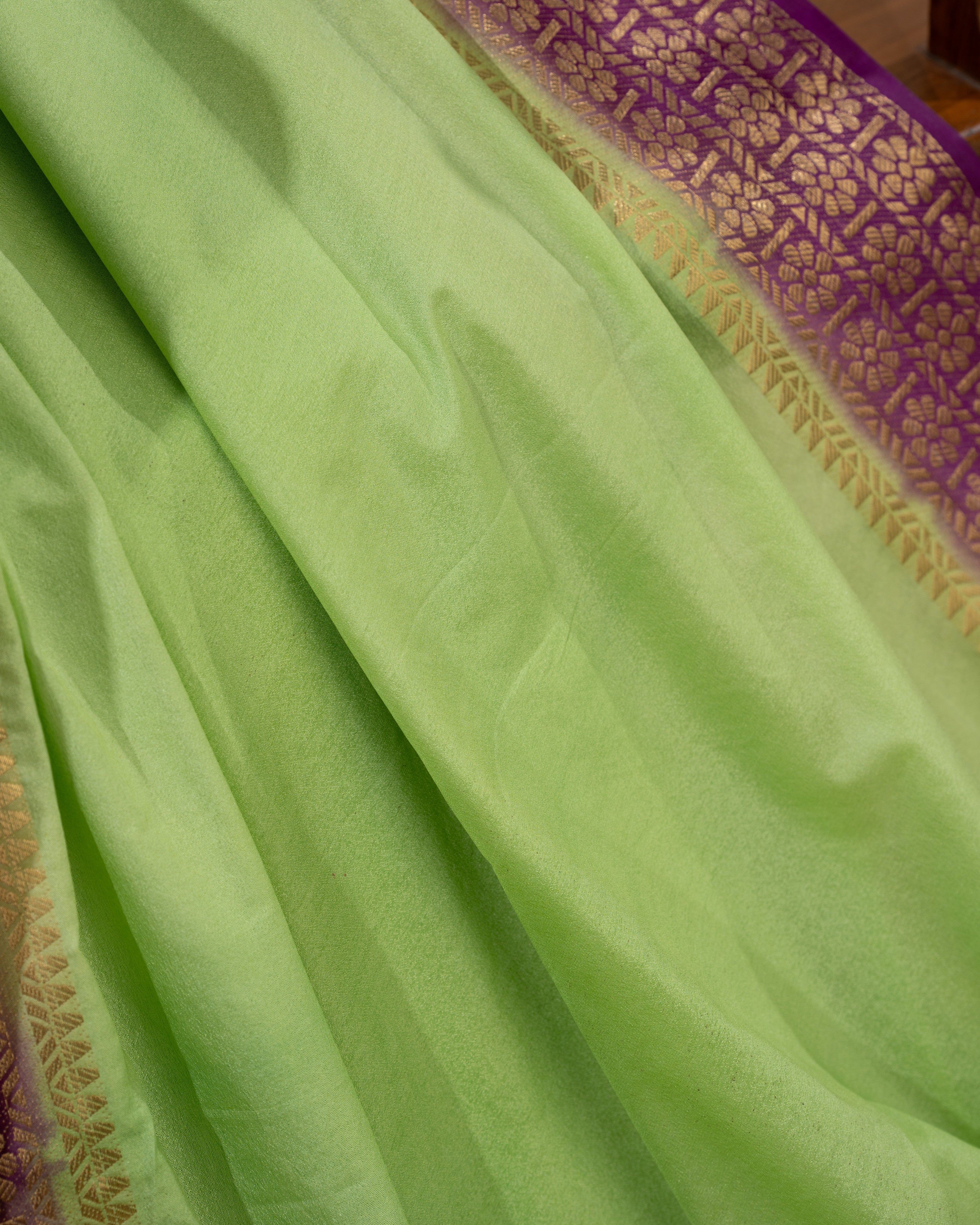Traditional semi mysore crepe silk with  Golden  Border – Soft Silk Collection