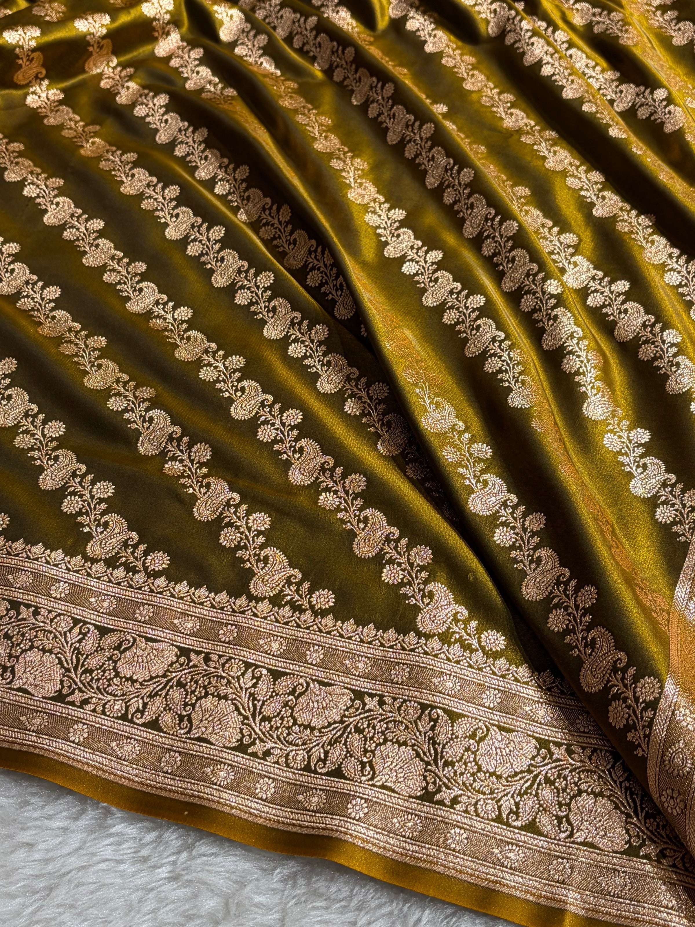 Banarasi German  Cross Pattern Banarasi Satin Silk Saree