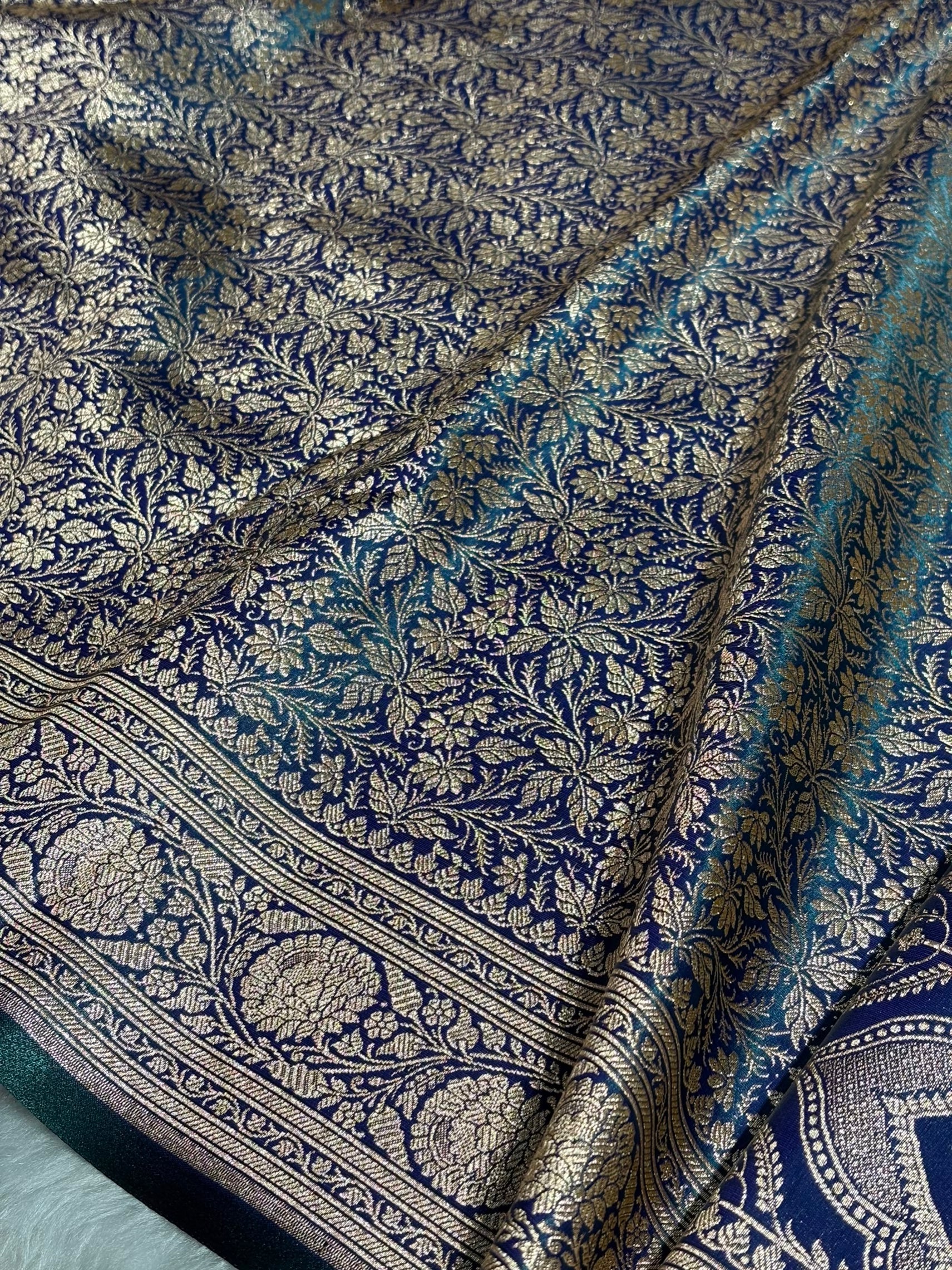 Peacock Shades Banarasi Satin Katan Silk Saree with Jacquard Weave