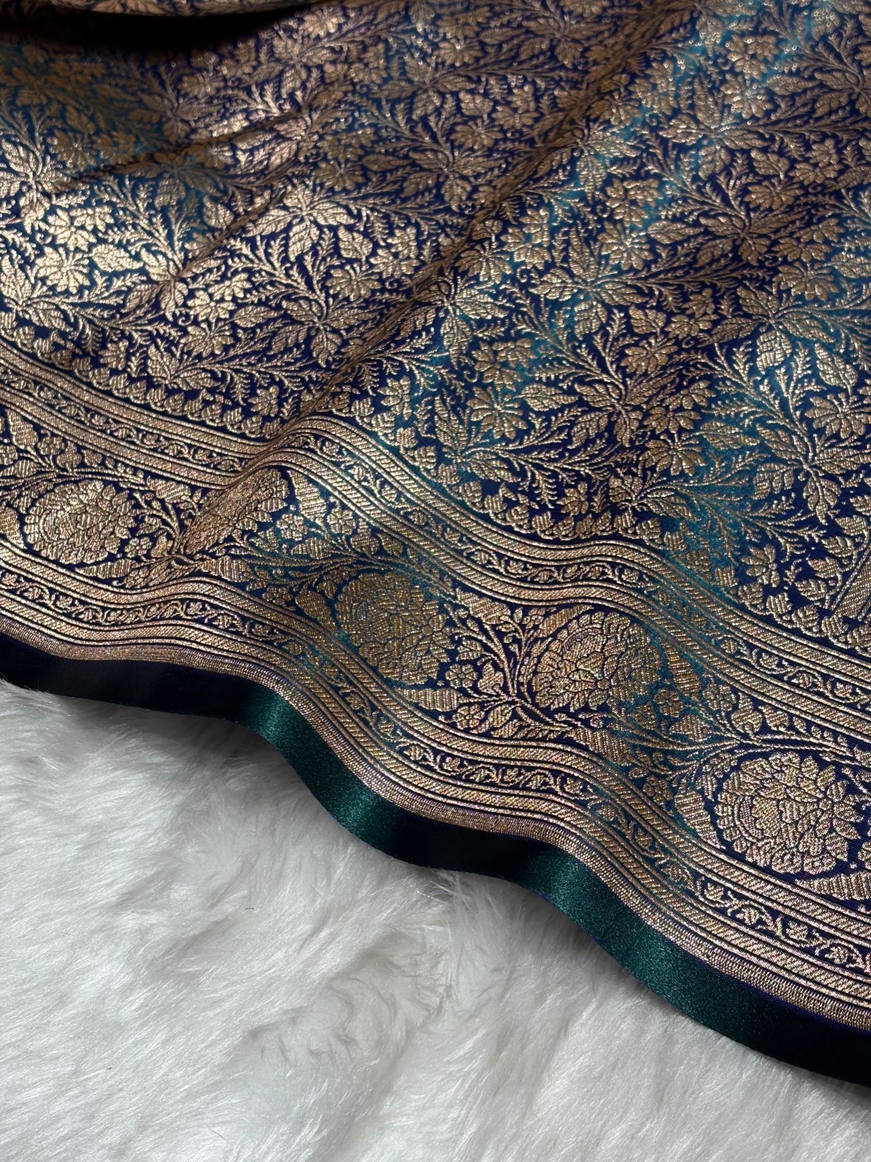 Peacock Shades Banarasi Satin Katan Silk Saree with Jacquard Weave