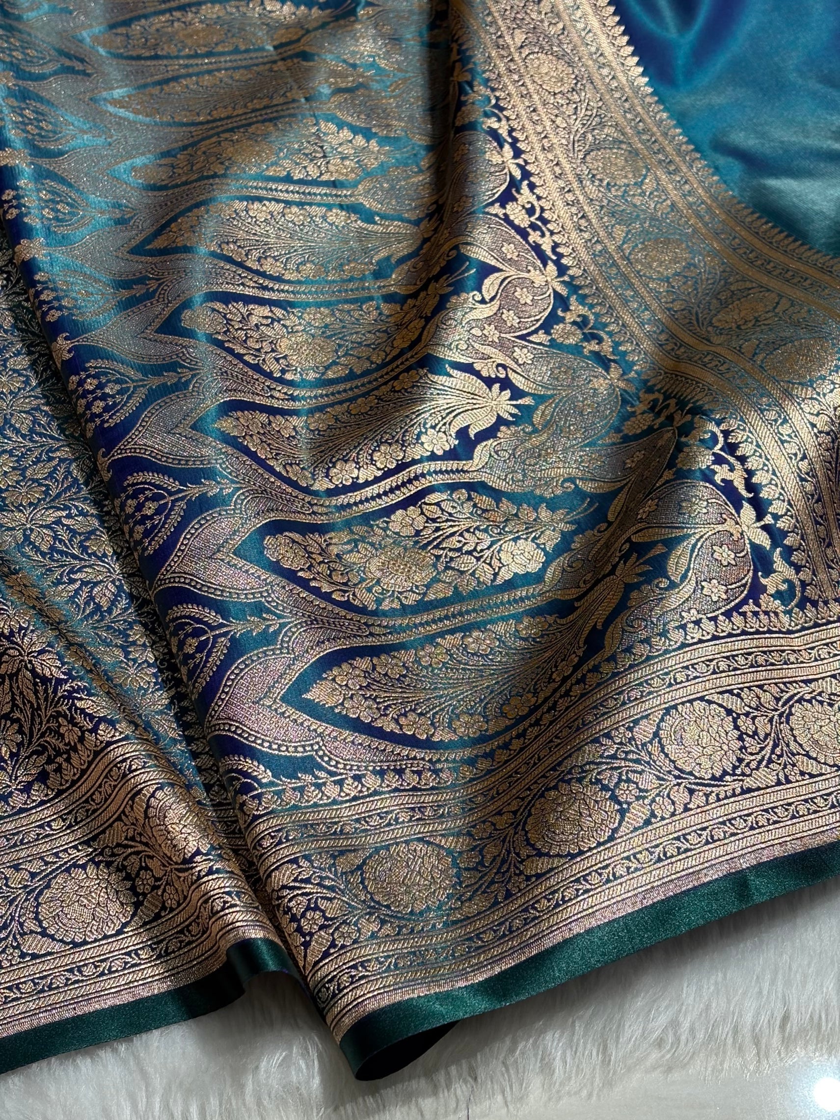 Peacock Shades Banarasi Satin Katan Silk Saree with Jacquard Weave