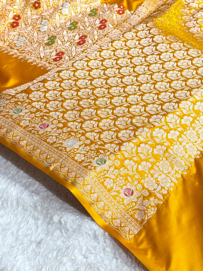 Mashru Silk Banarasi Saree with Rupa Sona Motifs & Scalloped Border