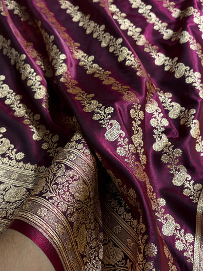 Banarasi German  Cross Pattern Banarasi Satin Silk Saree