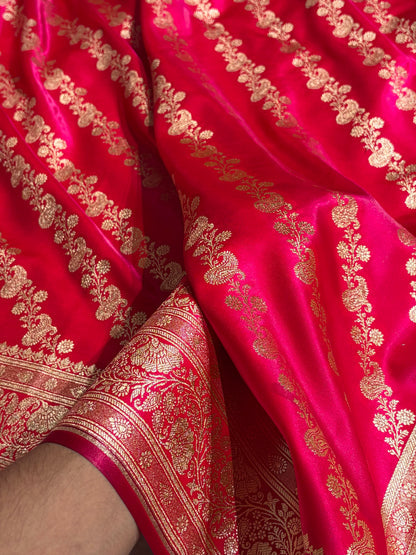 Banarasi German  Cross Pattern Banarasi Satin Silk Saree