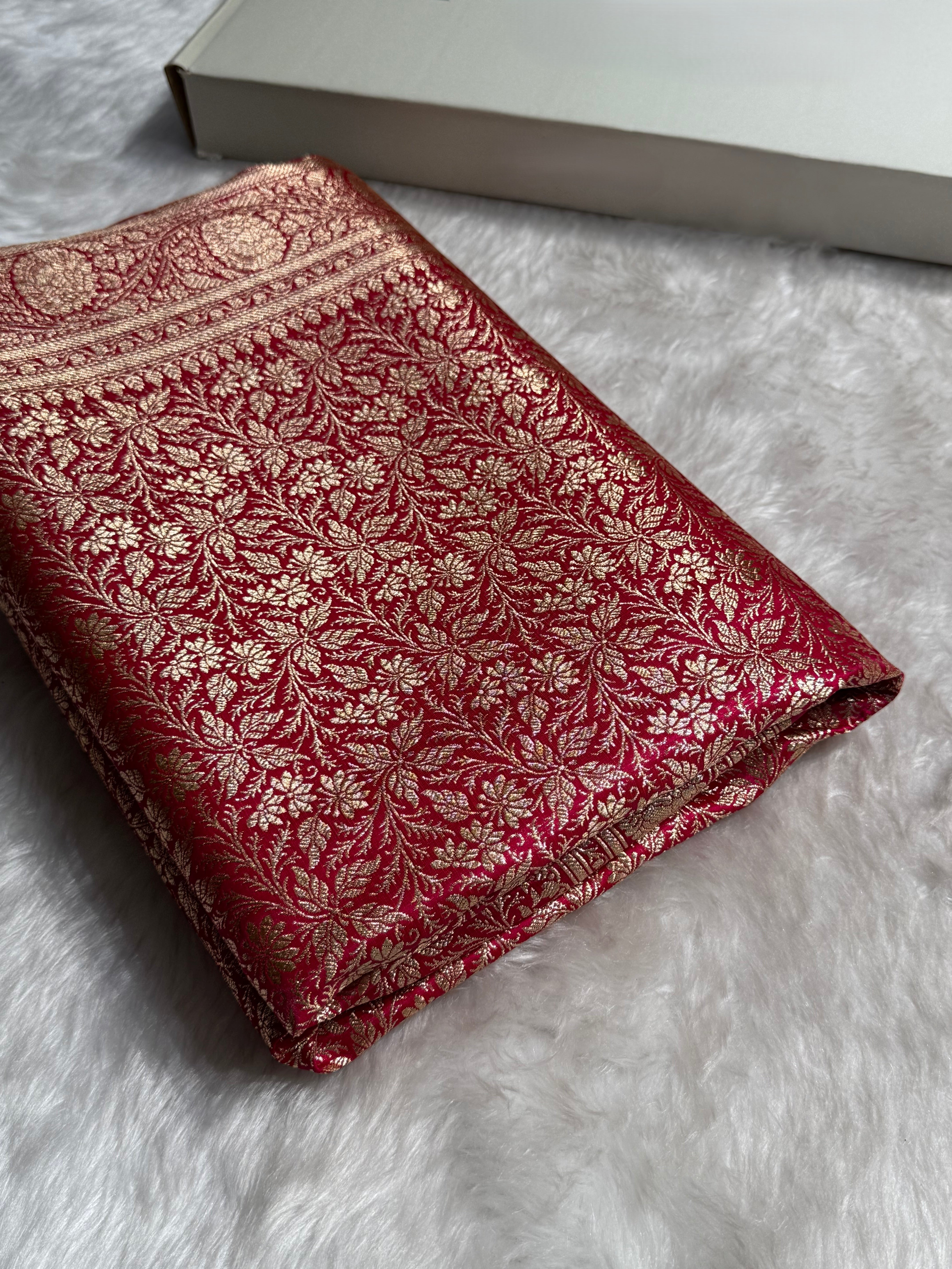 Peacock Shades Banarasi Satin Katan Silk Saree with Jacquard Weave