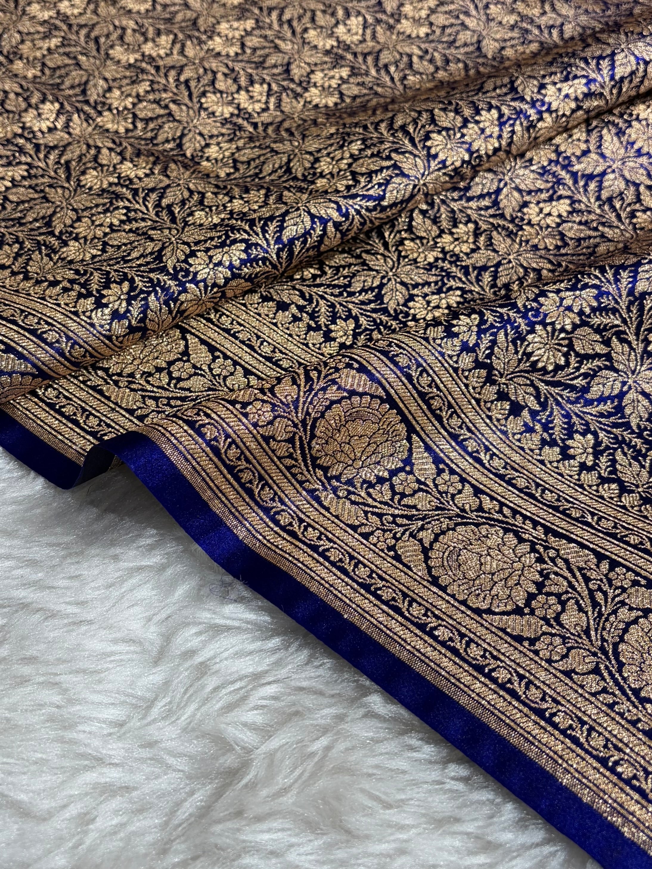 Peacock Shades Banarasi Satin Katan Silk Saree with Jacquard Weave