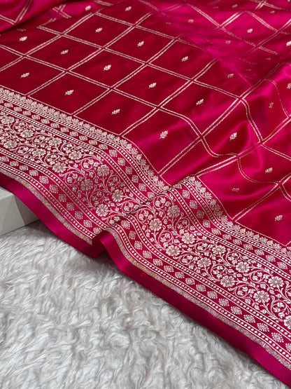 Banarasi Floral Border Mashru Silk Saree Black | Rupa Sona Jacquard Saree