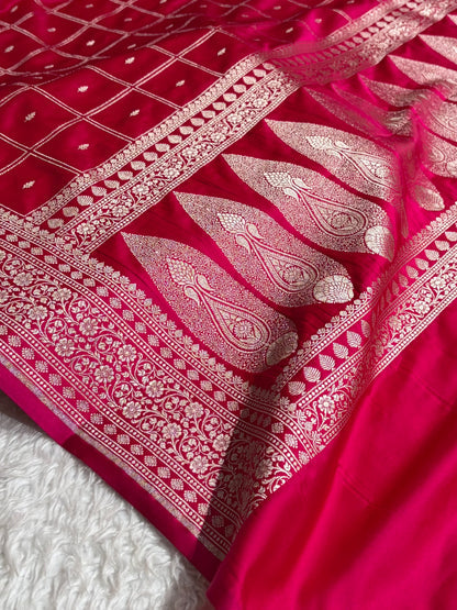 Banarasi Floral Border Mashru Silk Saree Black | Rupa Sona Jacquard Saree