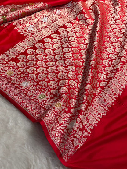 Mashru Silk Banarasi Saree with Rupa Sona Motifs & Scalloped Border