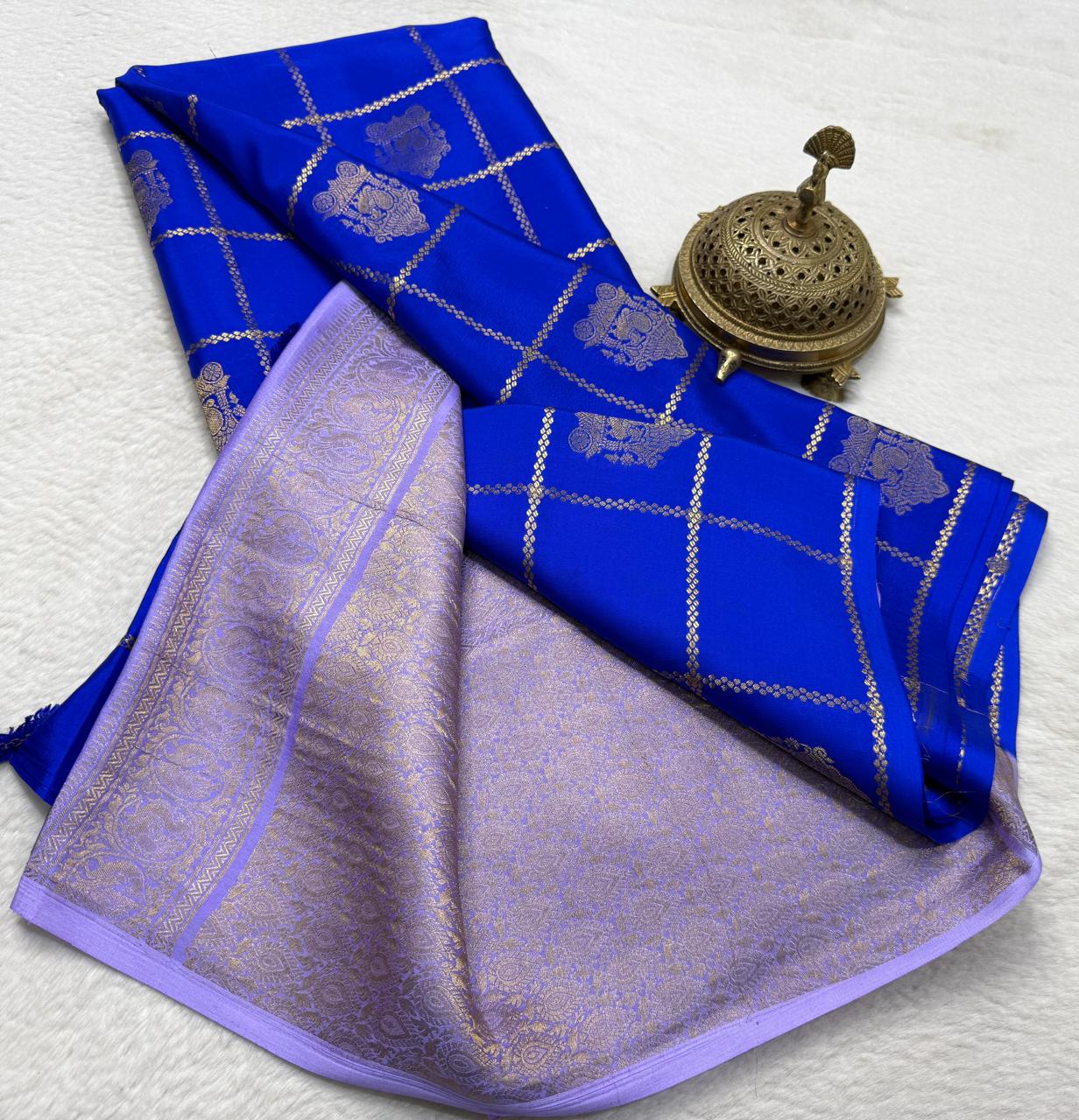 Semi Crepe Silk Saree with Checks Pattern, Chariot & Peacock Motifs | Rich Pallu Contrast Blouse Saree