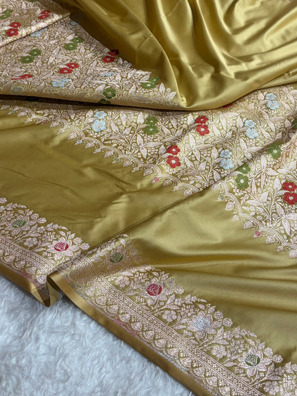 Mashru Silk Banarasi Saree with Rupa Sona Motifs & Scalloped Border