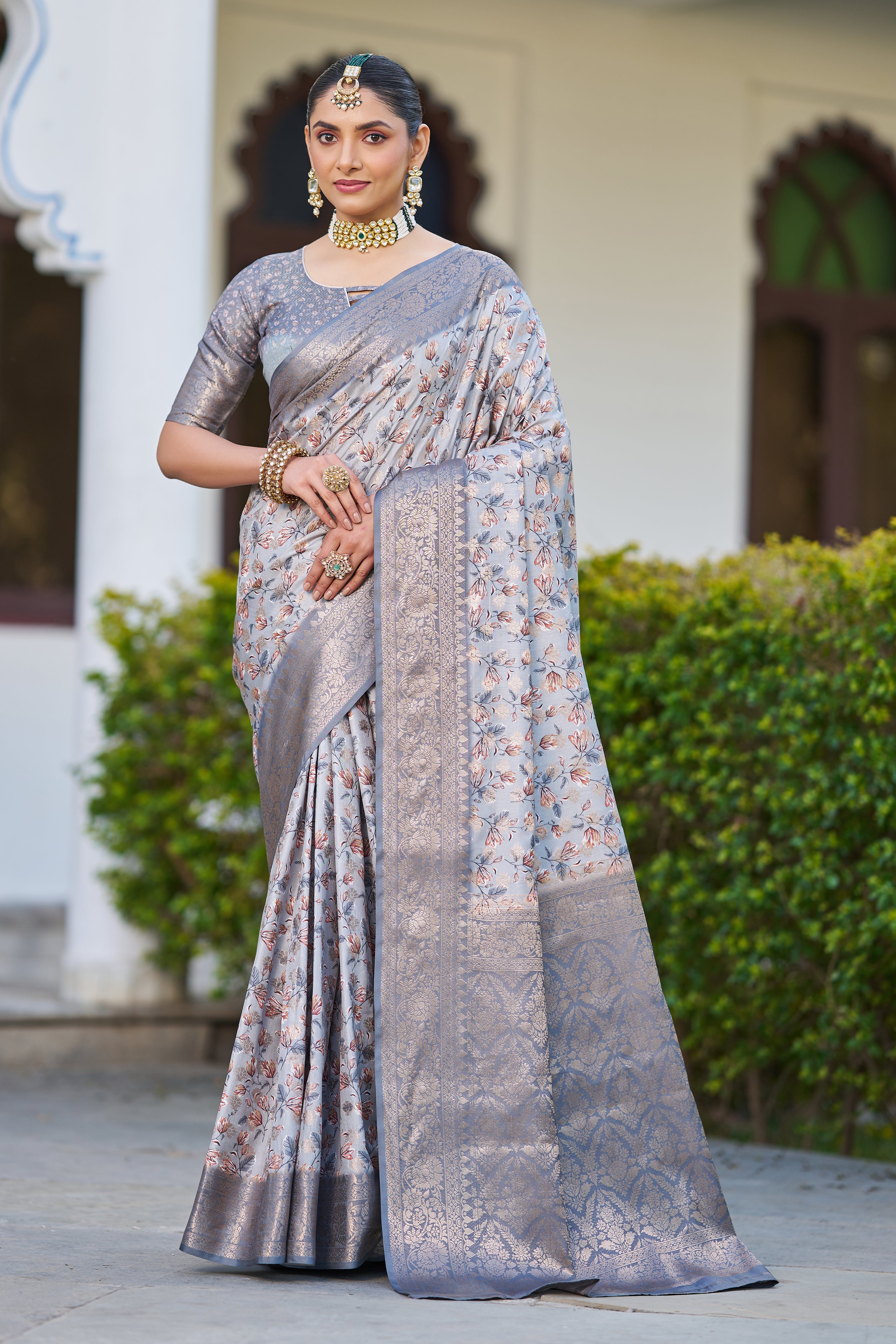 Chic Digital Geometry on Smooth Crepe Silk