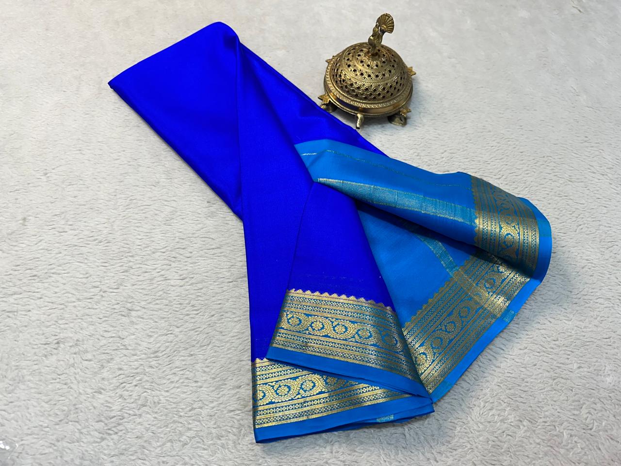 💞Beautiful Pure Mysore silk sarees in Elegant Traditional border in beautiful contrast colour combination 💞