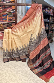 Graceful Weaves: Tussar Handprint Sarees Adorned with Kanchi Pallu in Cream