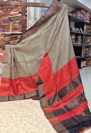 Mystic Charm: Tussar Handprint Sarees with Graceful Kanchi Pallu in Grey