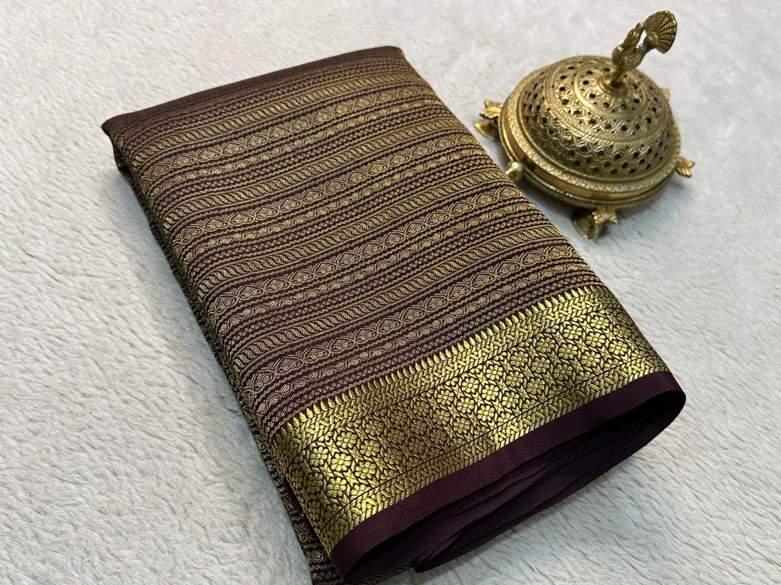 Radiate Royalty: Luxurious Silk Brocade Saree with Opulent Gold & Silver Zari